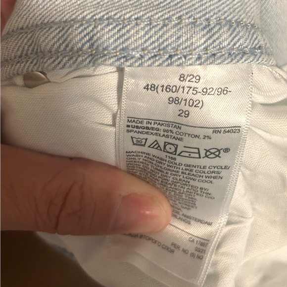 GAP High Rise Slim Light Naples No tags, but never worn. - Picture 9 of 9